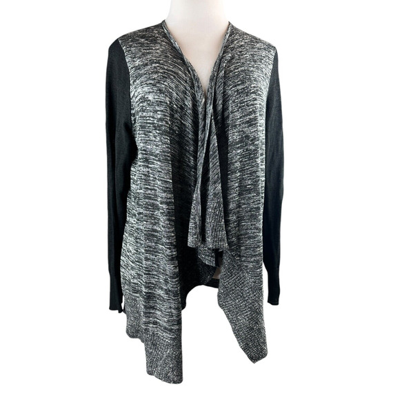 NWT Torrid Open Front Drape Lightweight Cardigan Heathered Gray Colorblock 1X - Picture 9 of 9